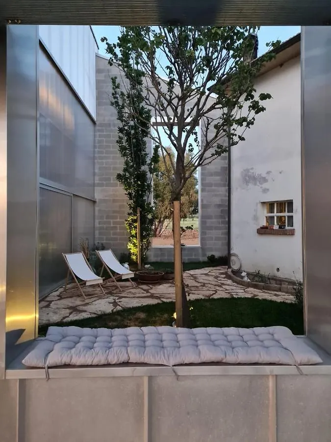 Villa Anonima Agricola Orbetello 0*,