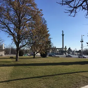 Heroes' Ii , Budapest Ungheria