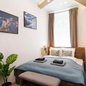 Perfect Place In The Heart Of Downtown , Budapest Ungheria